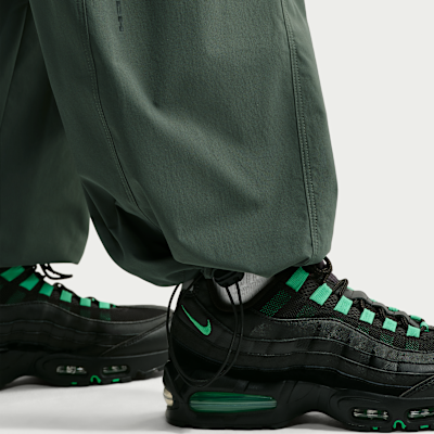 Nike Tech Helios Men's Dri-FIT Pants. Nike.com